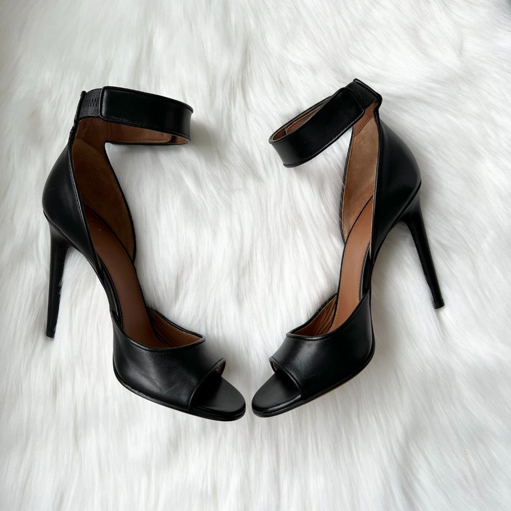 Givenchy Black Leather Lock Anke Strap Sandals Si… - image 3
